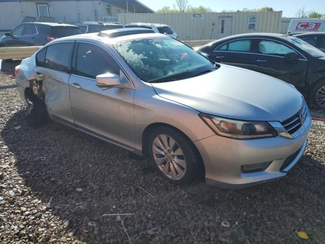 Photo 3 VIN: 1HGCR3F89DA048325 - HONDA ACCORD 