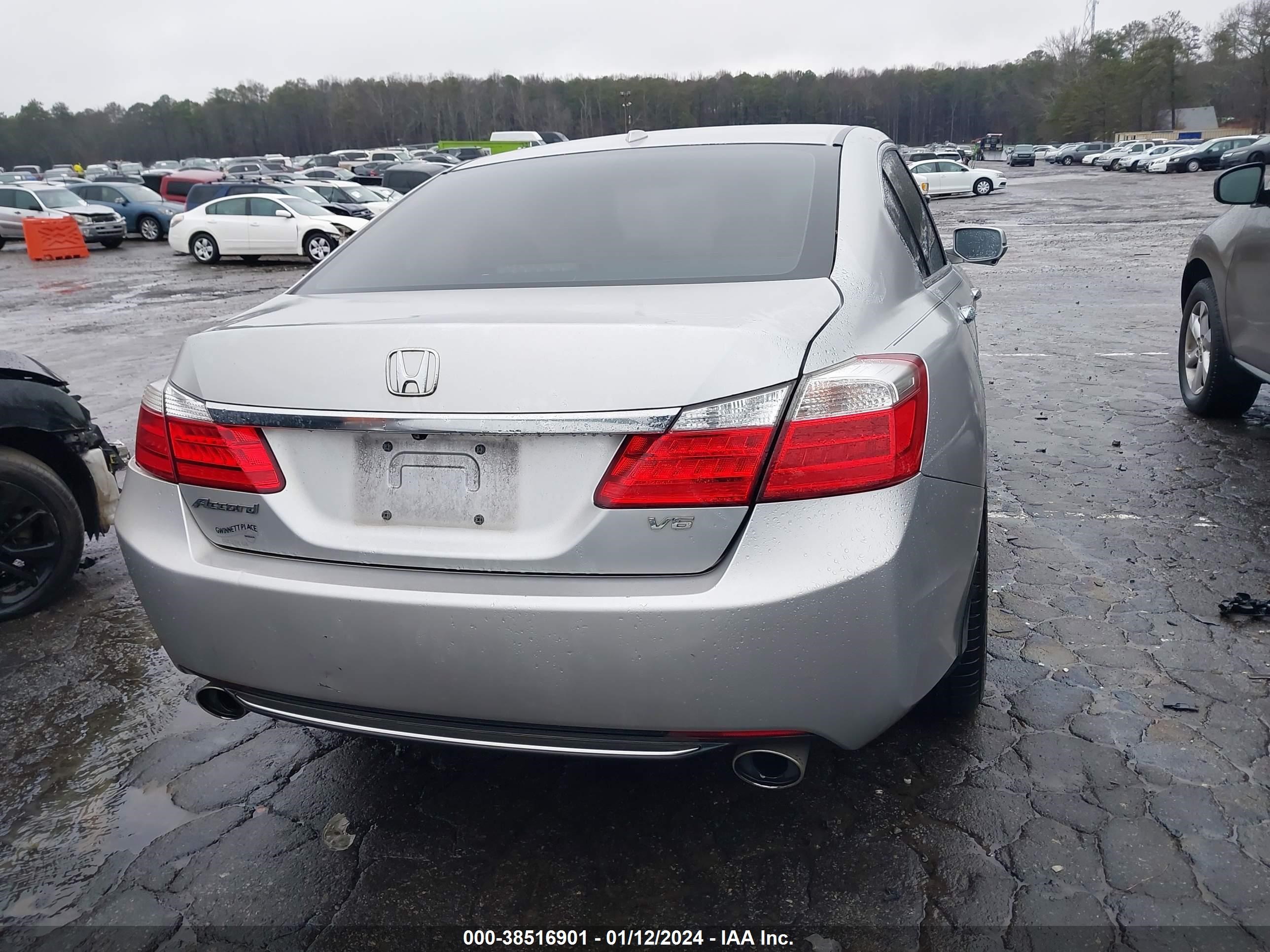 Photo 15 VIN: 1HGCR3F89EA030795 - HONDA ACCORD 