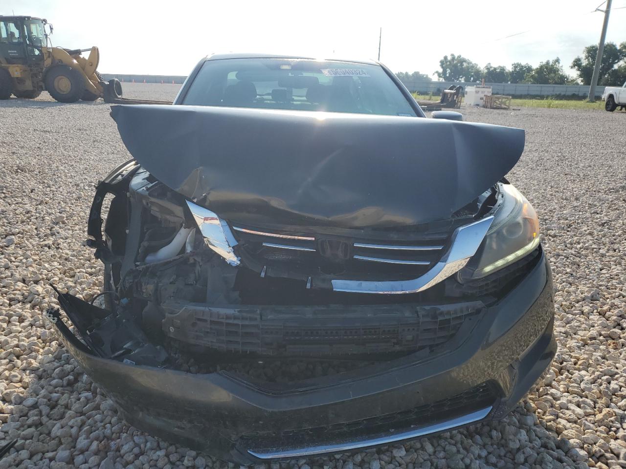 Photo 4 VIN: 1HGCR3F89FA013044 - HONDA ACCORD 