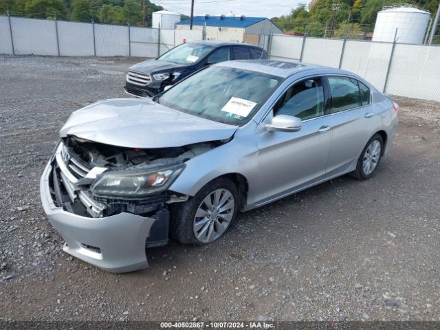 Photo 1 VIN: 1HGCR3F89FA020947 - HONDA ACCORD 