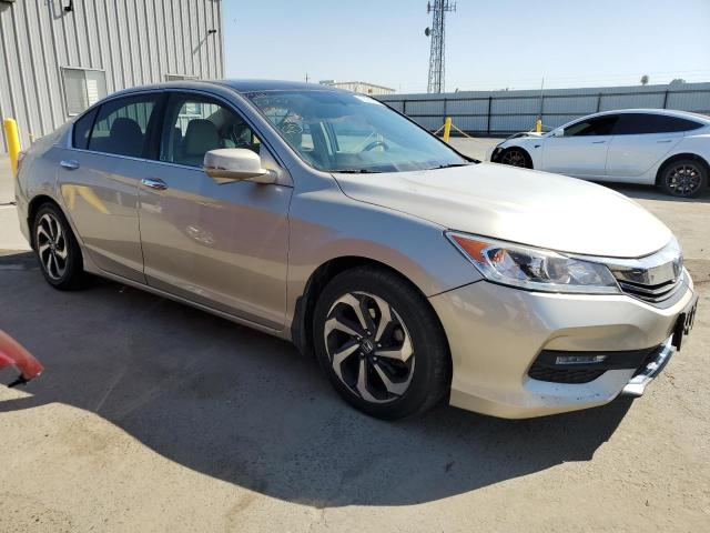 Photo 3 VIN: 1HGCR3F89HA012172 - HONDA ACCORD 