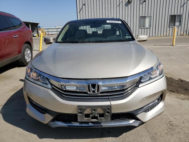 Photo 4 VIN: 1HGCR3F89HA012172 - HONDA ACCORD 