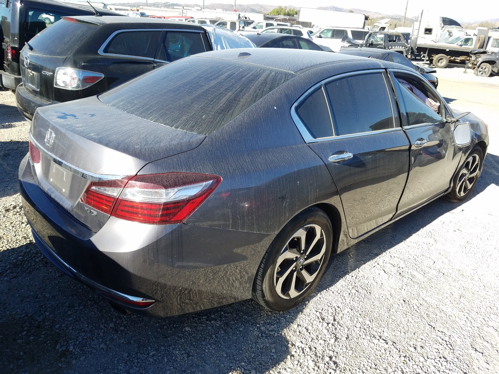 Photo 3 VIN: 1HGCR3F89HA014987 - HONDA ACCORD EXL 