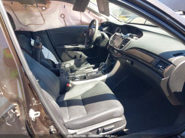 Photo 4 VIN: 1HGCR3F89HA026671 - HONDA ACCORD 