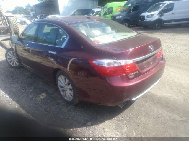 Photo 2 VIN: 1HGCR3F8XDA008786 - HONDA ACCORD 