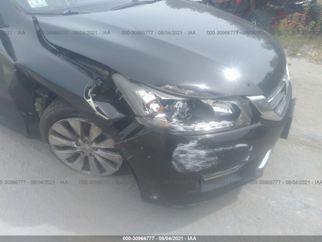 Photo 5 VIN: 1HGCR3F8XDA022395 - HONDA ACCORD SDN 