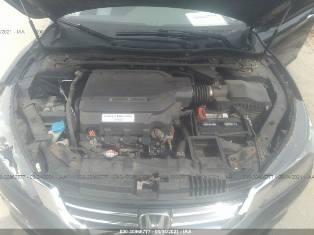 Photo 9 VIN: 1HGCR3F8XDA022395 - HONDA ACCORD SDN 