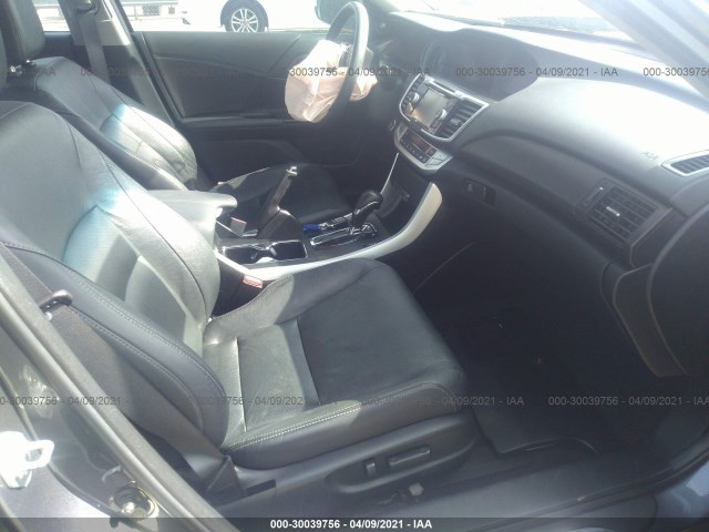 Photo 4 VIN: 1HGCR3F8XDA033459 - HONDA ACCORD SDN 