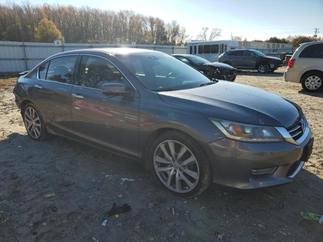 Photo 3 VIN: 1HGCR3F8XEA015755 - HONDA ACCORD 