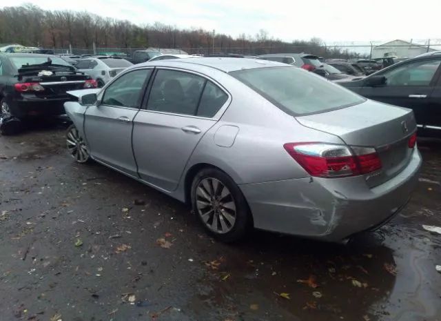 Photo 2 VIN: 1HGCR3F8XEA028781 - HONDA ACCORD SEDAN 