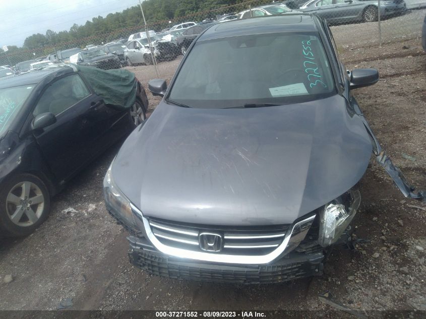 Photo 11 VIN: 1HGCR3F8XEA041904 - HONDA ACCORD 