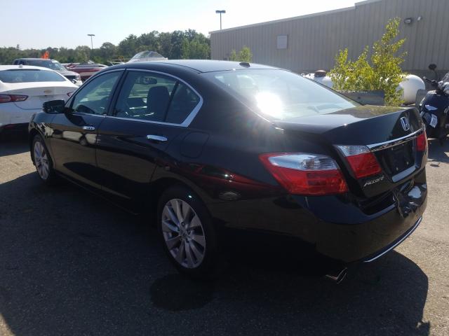 Photo 2 VIN: 1HGCR3F8XFA000593 - HONDA ACCORD EXL 