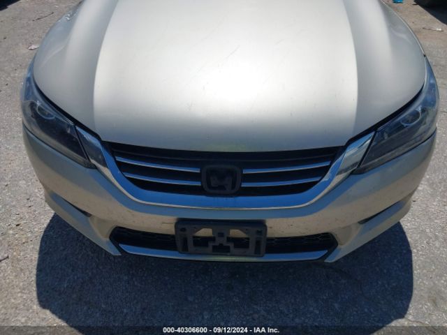 Photo 5 VIN: 1HGCR3F8XFA001825 - HONDA ACCORD 