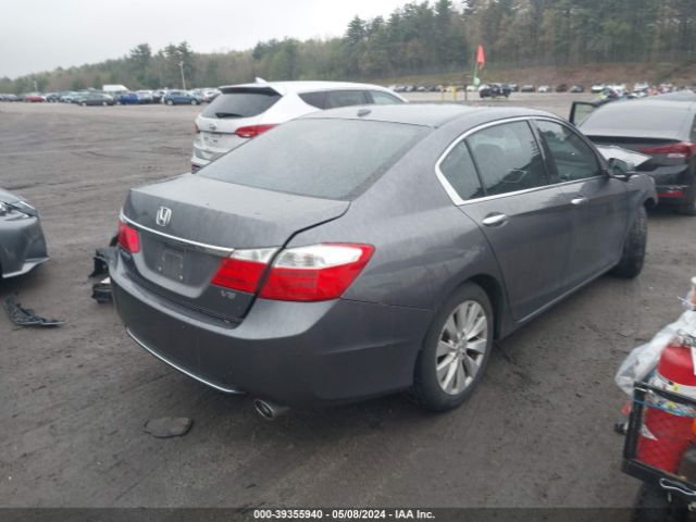 Photo 3 VIN: 1HGCR3F8XFA002893 - HONDA ACCORD EXL 