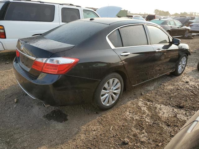 Photo 2 VIN: 1HGCR3F8XFA017359 - HONDA ACCORD EXL 