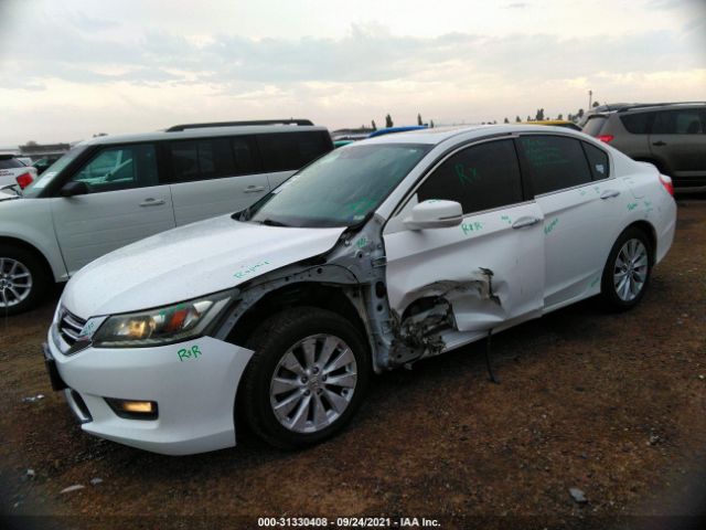 Photo 1 VIN: 1HGCR3F8XFA022884 - HONDA ACCORD SEDAN 