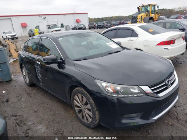 Photo 0 VIN: 1HGCR3F8XFA035599 - HONDA ACCORD 