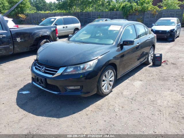 Photo 1 VIN: 1HGCR3F8XFA036171 - HONDA ACCORD 