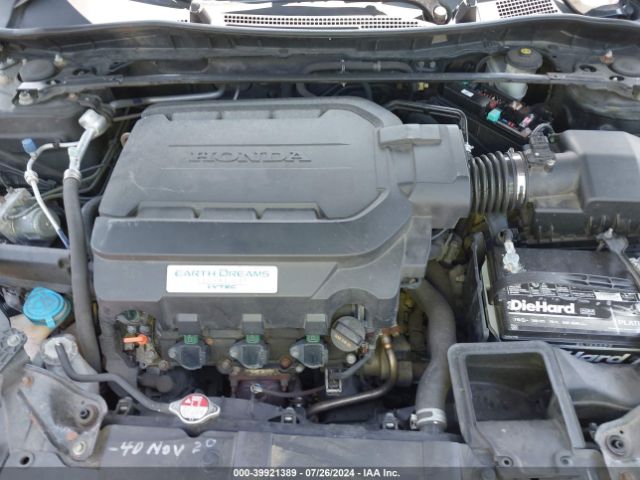 Photo 9 VIN: 1HGCR3F8XFA036171 - HONDA ACCORD 