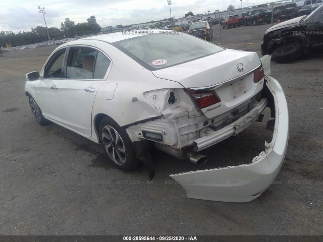 Photo 5 VIN: 1HGCR3F8XGA009778 - HONDA ACCORD SEDAN 