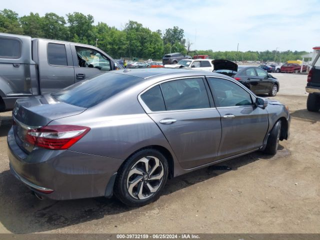 Photo 3 VIN: 1HGCR3F8XGA015239 - HONDA ACCORD 