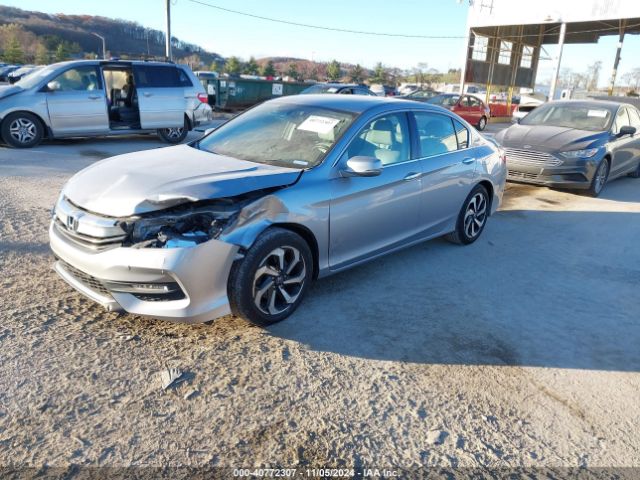 Photo 1 VIN: 1HGCR3F8XGA024166 - HONDA ACCORD 