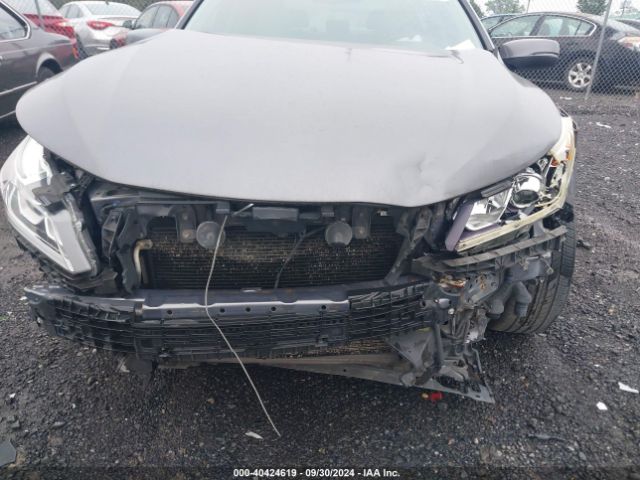 Photo 5 VIN: 1HGCR3F8XGA033093 - HONDA ACCORD 