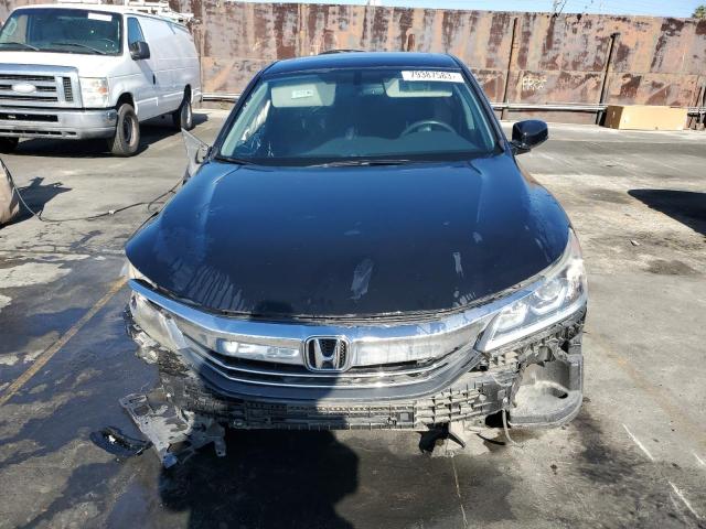 Photo 4 VIN: 1HGCR3F8XHA014206 - HONDA ACCORD 