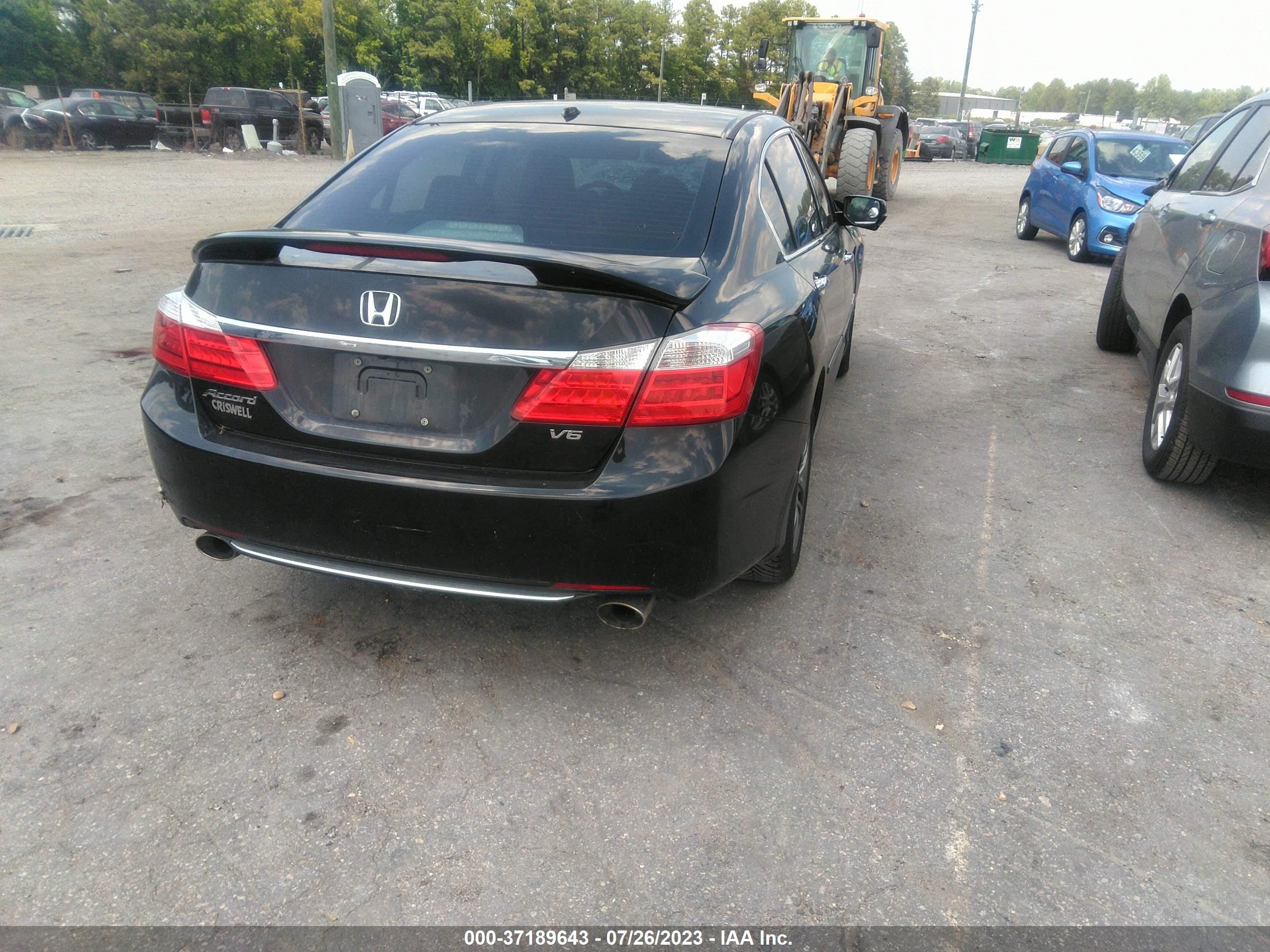 Photo 3 VIN: 1HGCR3F90DA000804 - HONDA ACCORD 