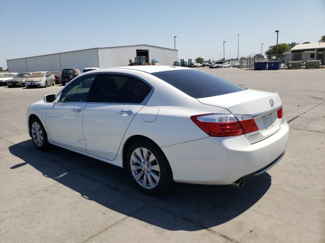 Photo 2 VIN: 1HGCR3F90FA023907 - HONDA ACCORD TOU 