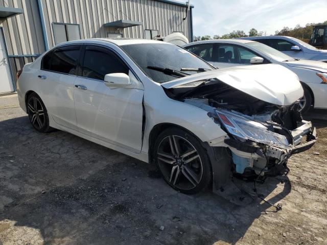 Photo 3 VIN: 1HGCR3F90GA010687 - HONDA ACCORD TOU 