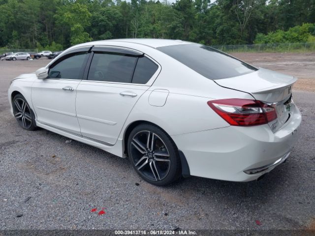 Photo 2 VIN: 1HGCR3F90GA017896 - HONDA ACCORD 