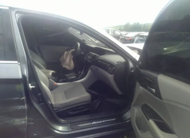 Photo 4 VIN: 1HGCR3F90GA023858 - HONDA ACCORD SEDAN 