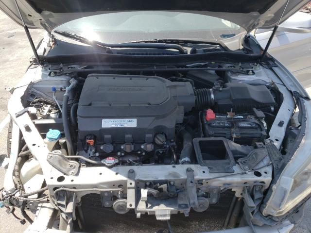 Photo 6 VIN: 1HGCR3F91FA003830 - HONDA ACCORD TOU 