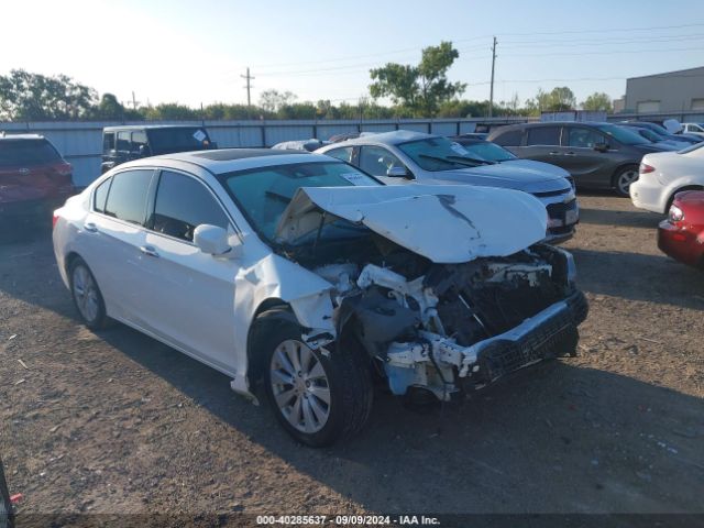 Photo 0 VIN: 1HGCR3F91FA009854 - HONDA ACCORD 