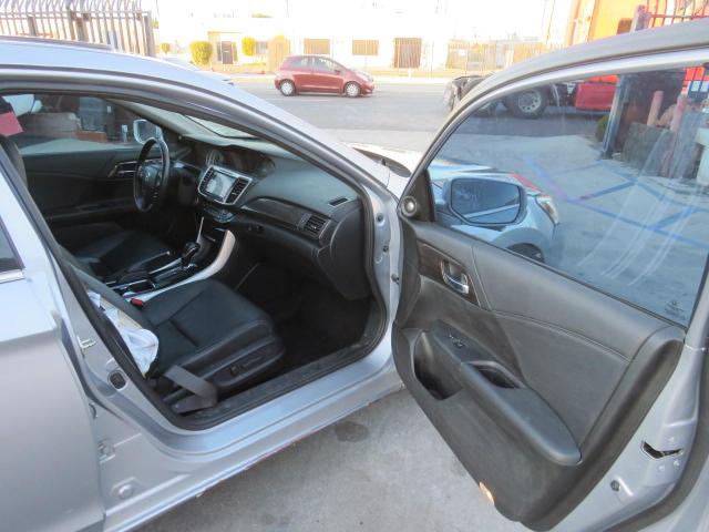 Photo 4 VIN: 1HGCR3F91HA002132 - HONDA ACCORD TOU 