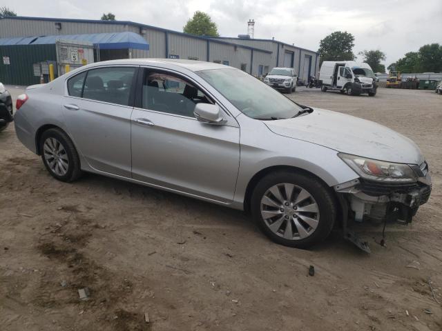 Photo 3 VIN: 1HGCR3F92EA037452 - HONDA ACCORD TOU 