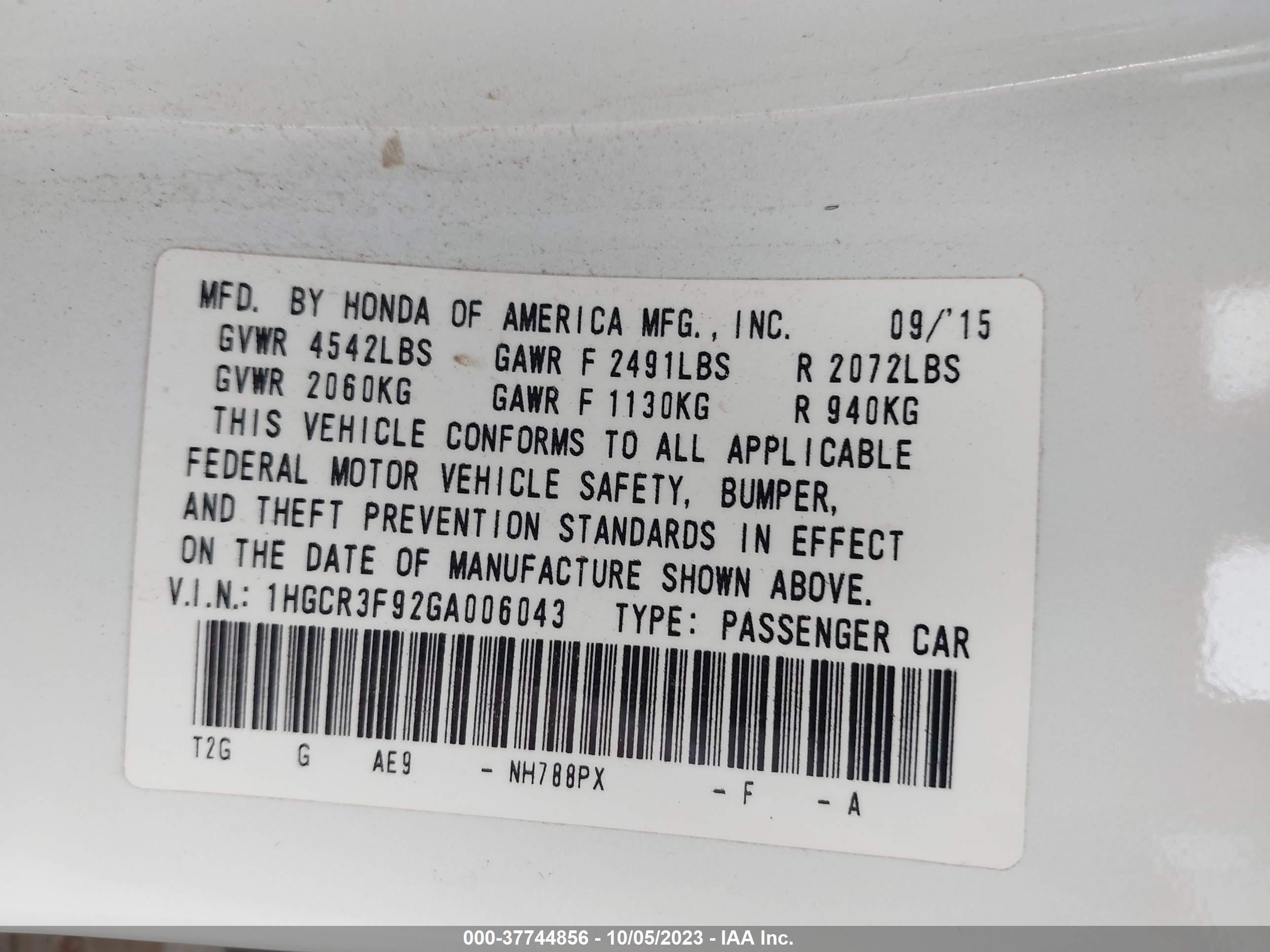 Photo 8 VIN: 1HGCR3F92GA006043 - HONDA ACCORD 