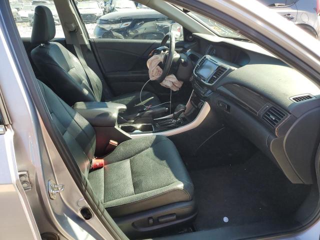 Photo 4 VIN: 1HGCR3F92GA021884 - HONDA ACCORD TOU 