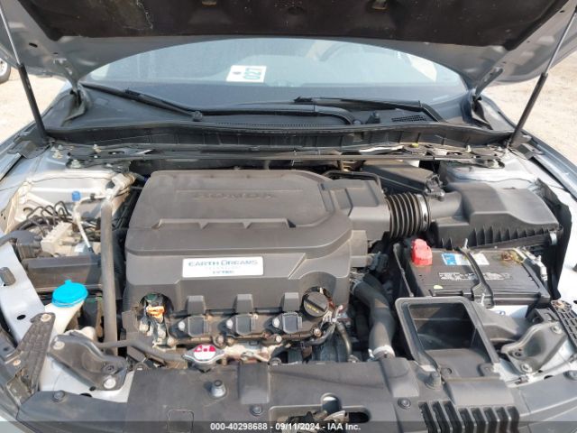 Photo 9 VIN: 1HGCR3F92HA001054 - HONDA ACCORD 