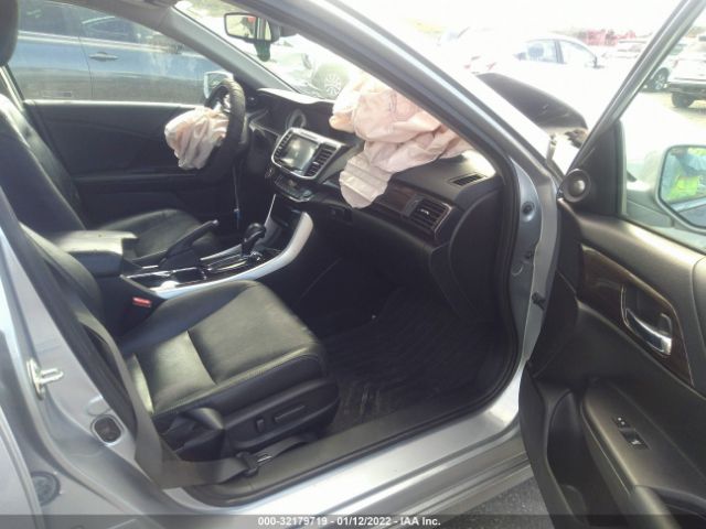 Photo 4 VIN: 1HGCR3F92HA007744 - HONDA ACCORD SEDAN 