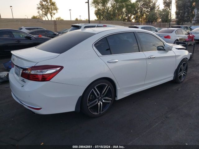 Photo 3 VIN: 1HGCR3F92HA032675 - HONDA ACCORD 