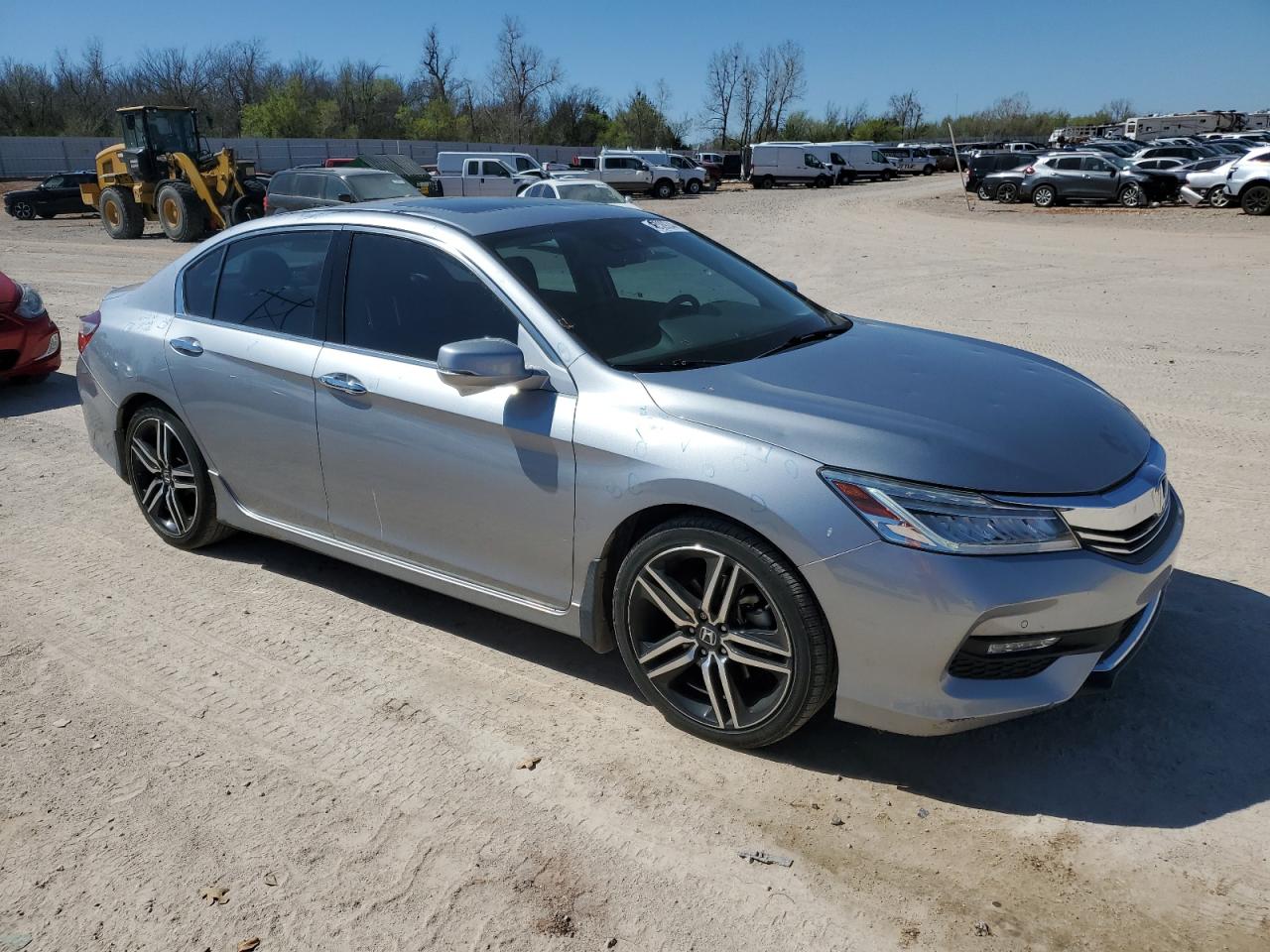 Photo 3 VIN: 1HGCR3F92HA043434 - HONDA ACCORD 