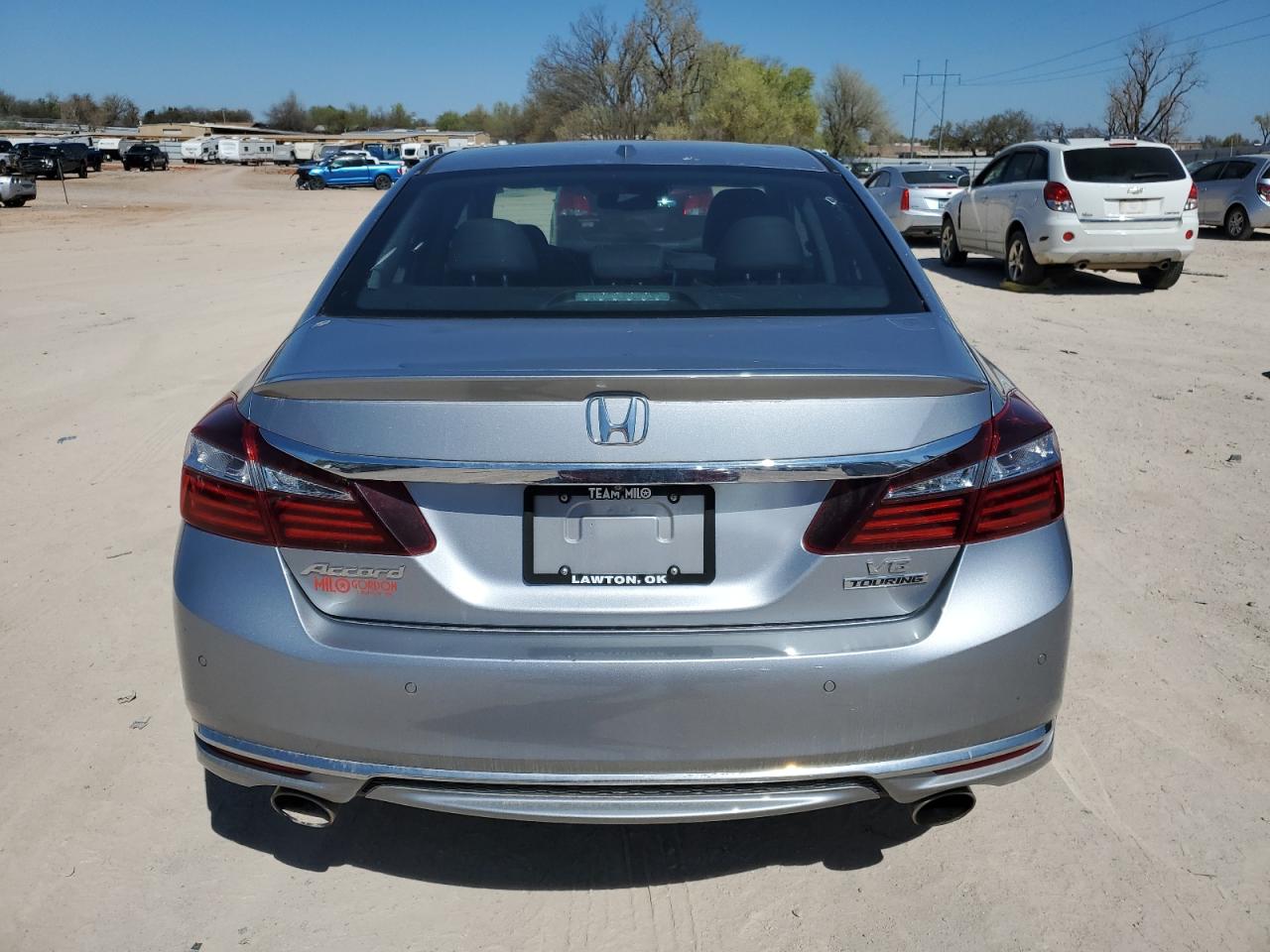 Photo 5 VIN: 1HGCR3F92HA043434 - HONDA ACCORD 