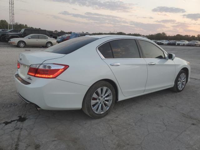 Photo 2 VIN: 1HGCR3F93FA007104 - HONDA ACCORD TOU 