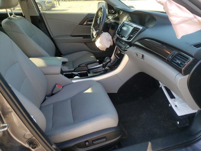 Photo 4 VIN: 1HGCR3F93GA032974 - HONDA ACCORD TOU 