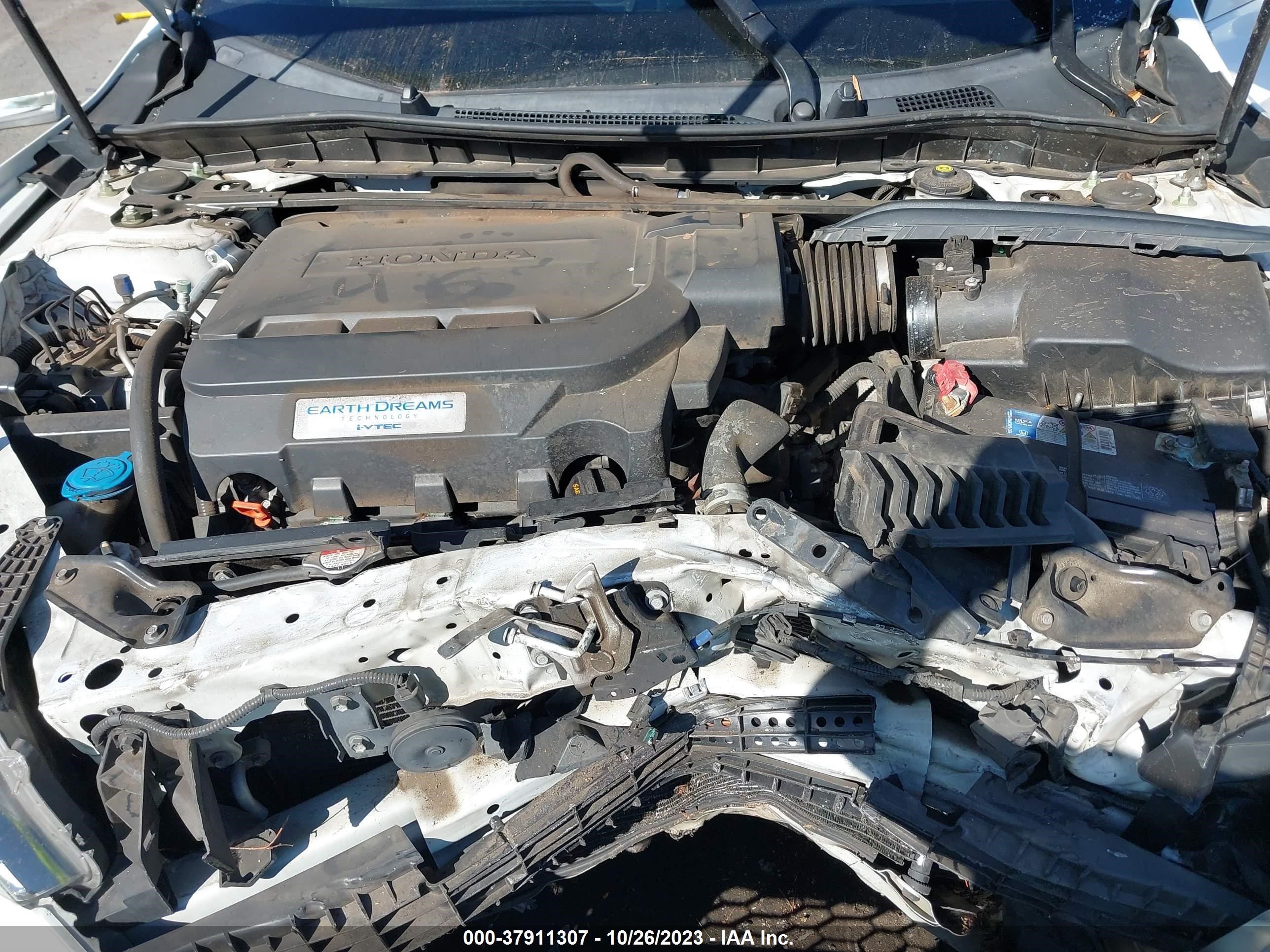 Photo 9 VIN: 1HGCR3F93HA004268 - HONDA ACCORD 