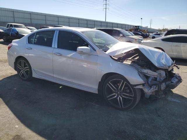 Photo 3 VIN: 1HGCR3F93HA007137 - HONDA ACCORD TOU 