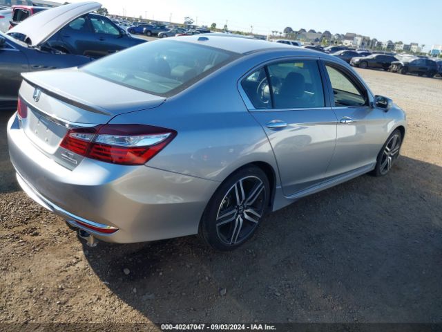 Photo 3 VIN: 1HGCR3F93HA028151 - HONDA ACCORD 