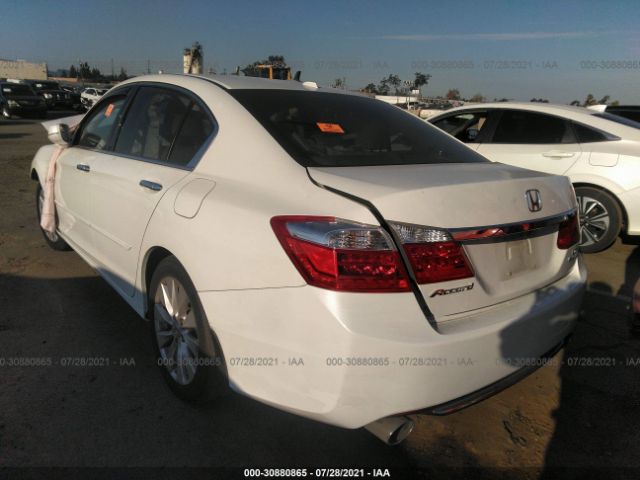 Photo 2 VIN: 1HGCR3F94DA030727 - HONDA ACCORD SDN 